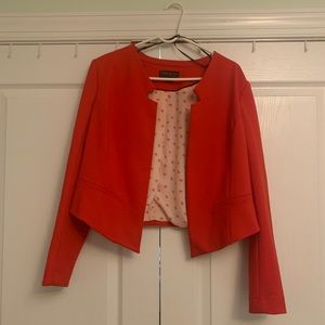 GUC Cropped red angled blazer